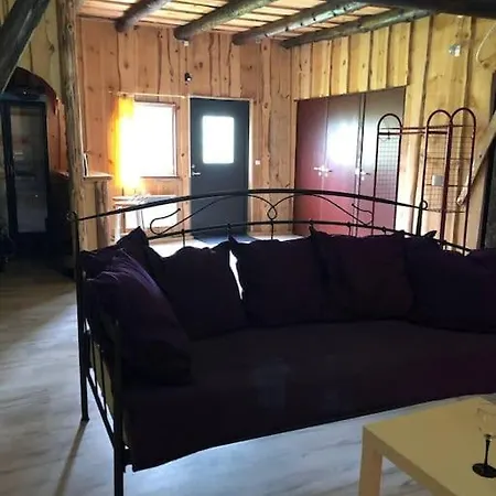 The Barn 펜션 페르누